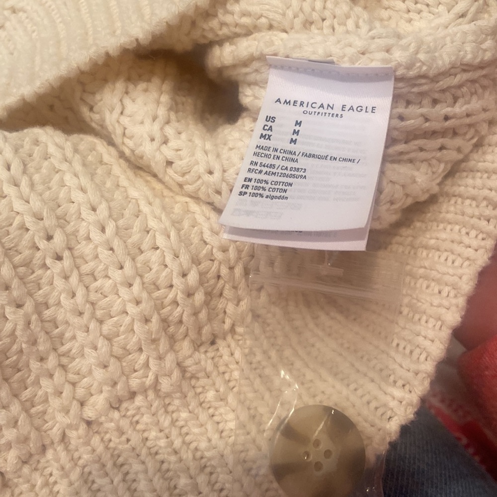 NWOT American Eagle Cream Button Down Sweater Vest - Picture 3 of 3
